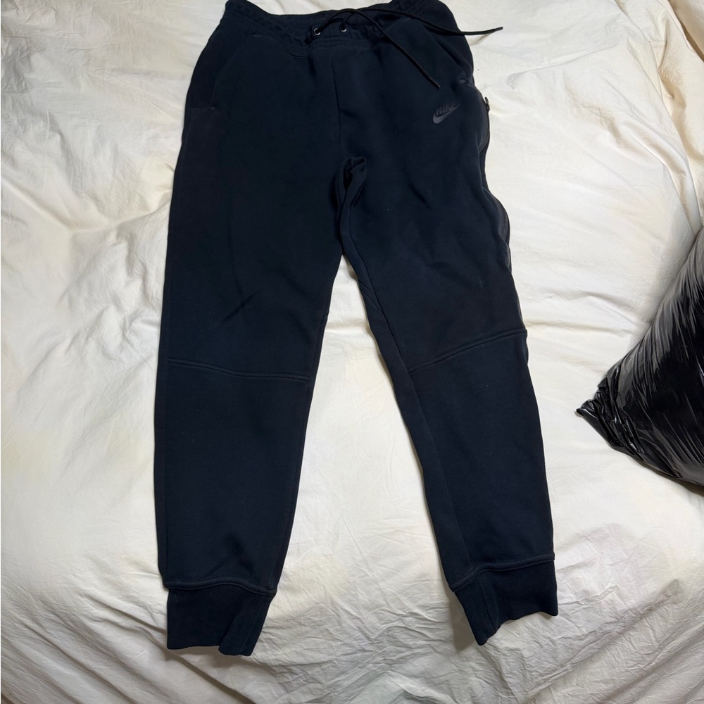 Nike Black Athletic Jogger Bottoms with Red Tag